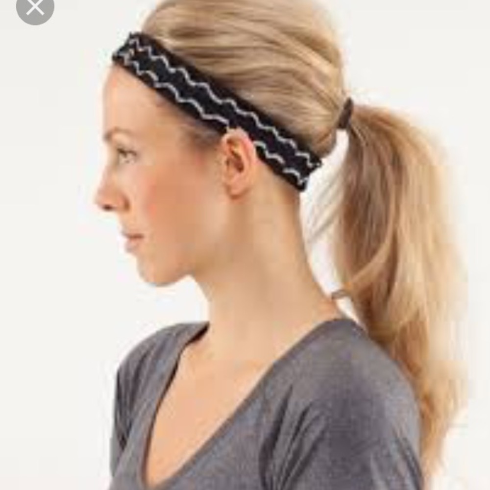 Lululemon See Me Run reflective headband